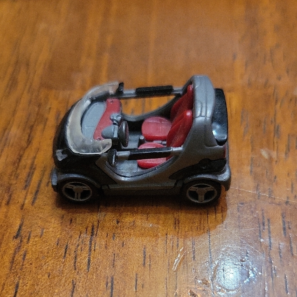 Smart Crossblade Black & Silver 1:87 Car